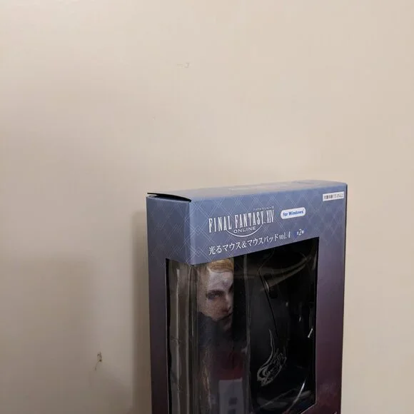 Final Fantasy XIV Light Up Mouse & Mouse Pad Set - Zenos yae Galvus (New in Box) - Picture 7 of 7